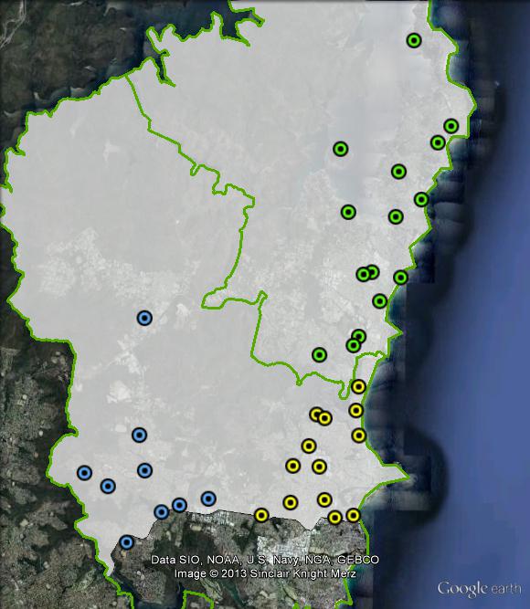 Polling places in Mackellar at the 2010 federal election. Belrose-Frenchs Forest in blue, Dee Why-Collaroy in yellow, Pittwater in green. Click to enlarge
