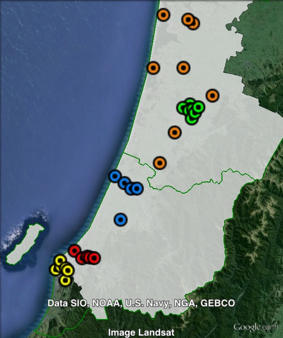 Polling places in Ōtaki at the 2011 general election. Levin in green, North in orange, Otaki in blue, Paraparaumu in yellow, Waikanae in red. Click to enlarge.