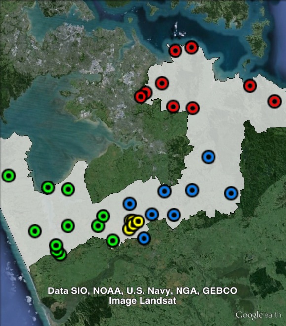 Polling places in Hunua at the 2011 general election. Central in blue, North in red, Pukekohe in yellow, West in green. Click to enlarge.