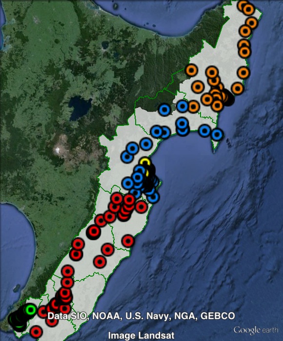 Polling places in Ikaroa-Rāwhiti at the 2011 general election. Central in blue, Gisborne in orange, Hutt Valley in green, Napier in yellow, Wairarapa in red. Click to enlarge.