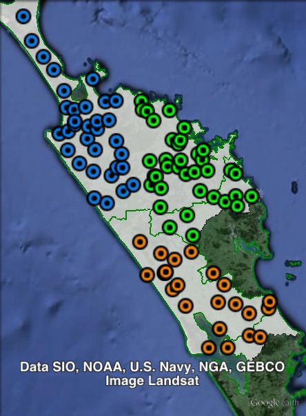 Polling places in Northland at the 2014 New Zealand general election. North-East in green, North-West in blue, South in orange. Click to enlarge.