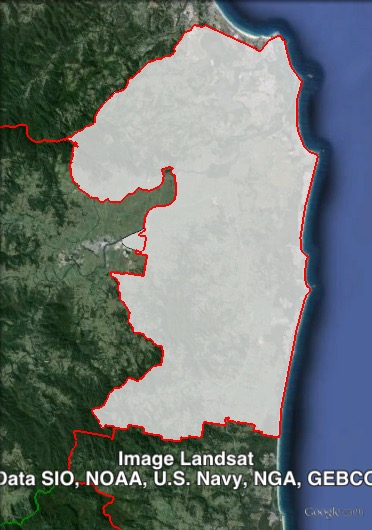 Map of Tweed's 2011 and 2015 boundaries. 2011 boundaries marked as red lines, 2015 boundaries marked as white area. Click to enlarge.