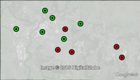 Polling places in the town of Lismore at the 2015 NSW state election, showing which out of Labor and Greens polled higher at each booth. Labor in red, Greens in green.