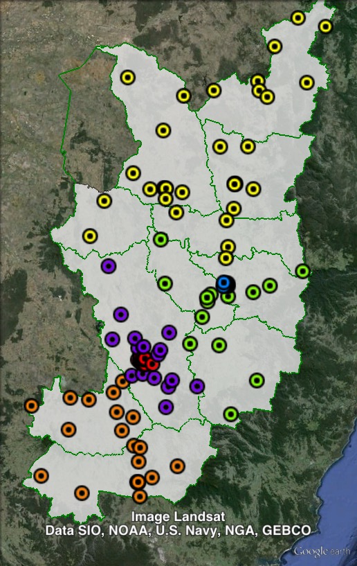 Polling places in New England at the 2013 federal election. Armidale in blue, East in green, North in yellow, South in orange, Tamworth in red, West in purple.